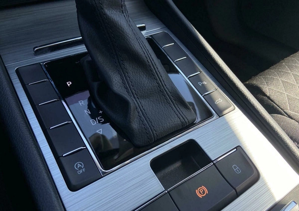 Skoda Superb cena 104900 przebieg: 70782, rok produkcji 2021 z Ośno Lubuskie małe 352